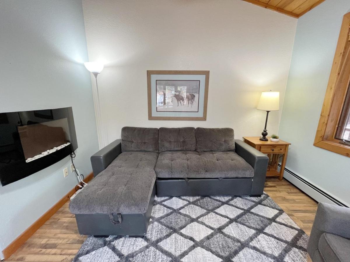 Cabin A Suite Bed And Breakfast 伍德兰帕克 外观 照片